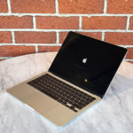 Apple MacBook Air (M2, 2022) A2681 液晶画面が真っ黒 線が出る 液晶交換