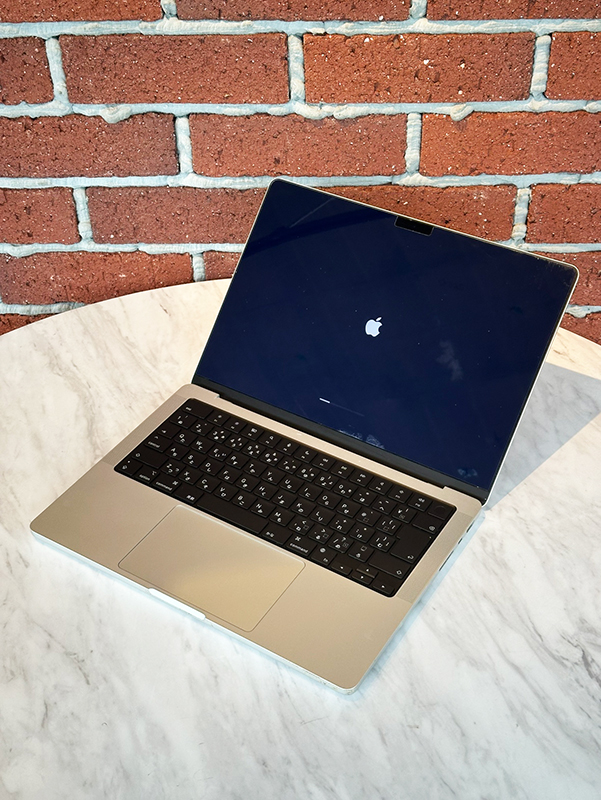 Apple MacBook Pro (14インチ, 2023) A2779 電源が入らない ロジックボード修理