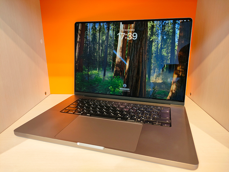 Apple MacBook Pro (16インチ, 2021) A2485 画面が映らない 液晶交換