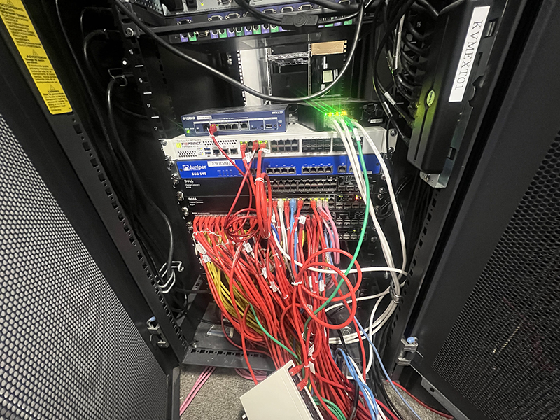 DELL PowerConnect 5448 社内ネットワークに接続できない 緊急即日対応