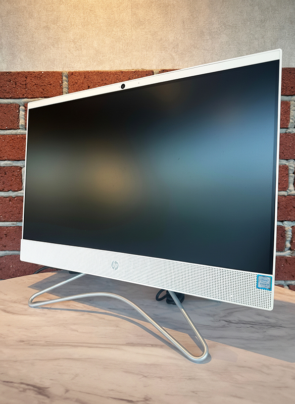 HP All-in-One 22-c0131jp 電源は入るが画面が真っ暗