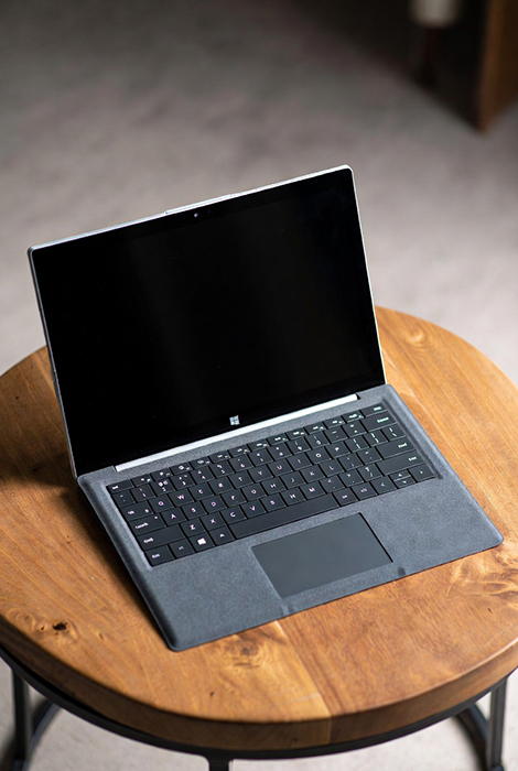 Surfaceシリーズは修理できる？メーカー修理と専門店修理の違い