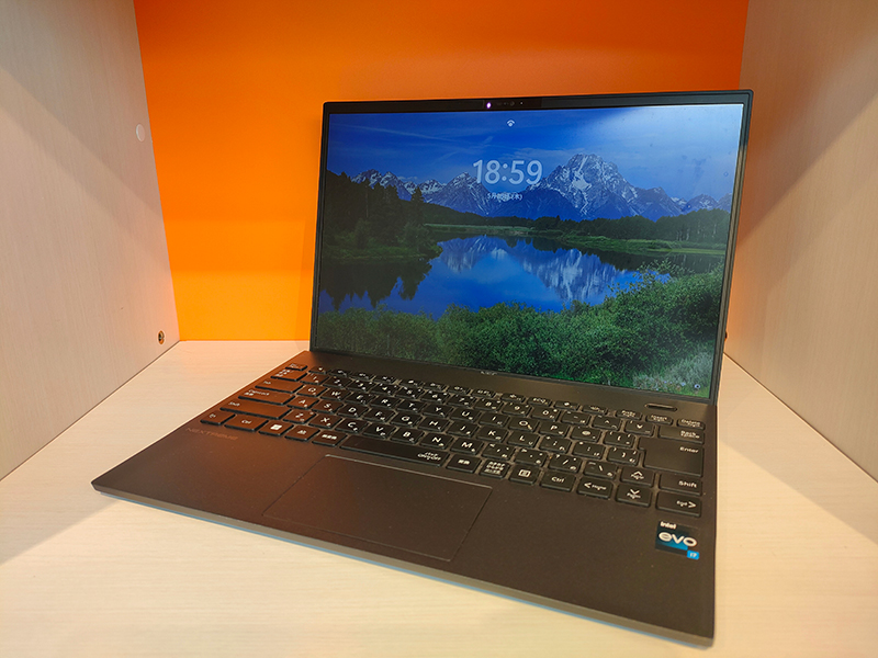 NEC LAVIE Direct NEXTREME Carbon PC-GN176RRAW 起動しない セキュアブート
