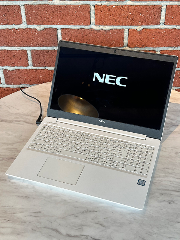 NEC LAVIE Direct NS PC-GN164RGAH 充電できない ACアダプタの端子先端が折れた