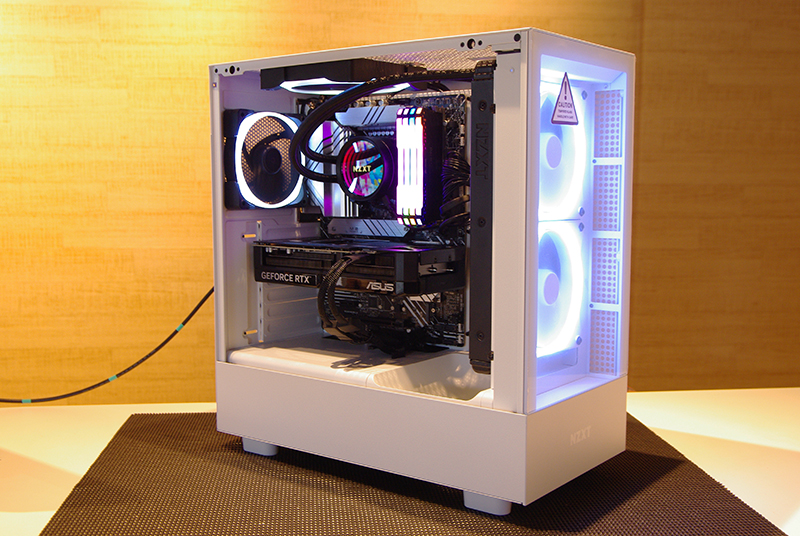 自作PC 輸送後に液晶画面が映らない 配送修理