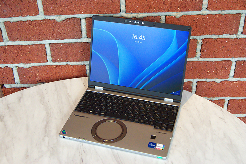 Panasonic Let’s note CF-SR4ADMCR 電源が入らない マザーボード修理