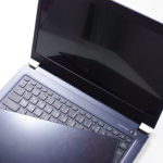 東芝 dynabook UX53/FJ PUX53FLJNEA 液晶画面が割れた 液晶交換