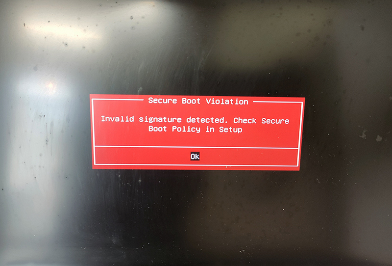 Secure Boot Violation 起動しない