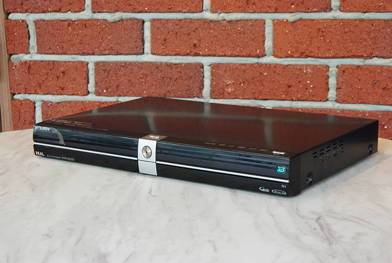 三菱 Blu-rayレコーダー REAL DVR-BZ250 「WAIT」が点滅して起動しない