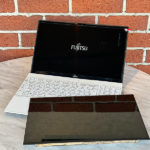 富士通 LIFEBOOK AH44/E FMVA44EW 液晶表示がおかしい 液晶交換