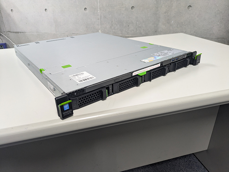 富士通 PRIMERGY RX1330 M1 Windows Server データ復旧